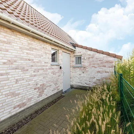 Stylish Polder House In A Quiet Location Prázdninový dům