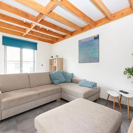 Stylish Polder House In A Quiet Location Prázdninový dům *